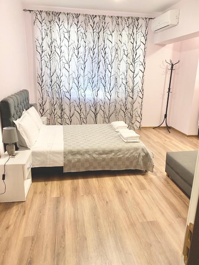 Central Apartment Plovdiv Ngoại thất bức ảnh