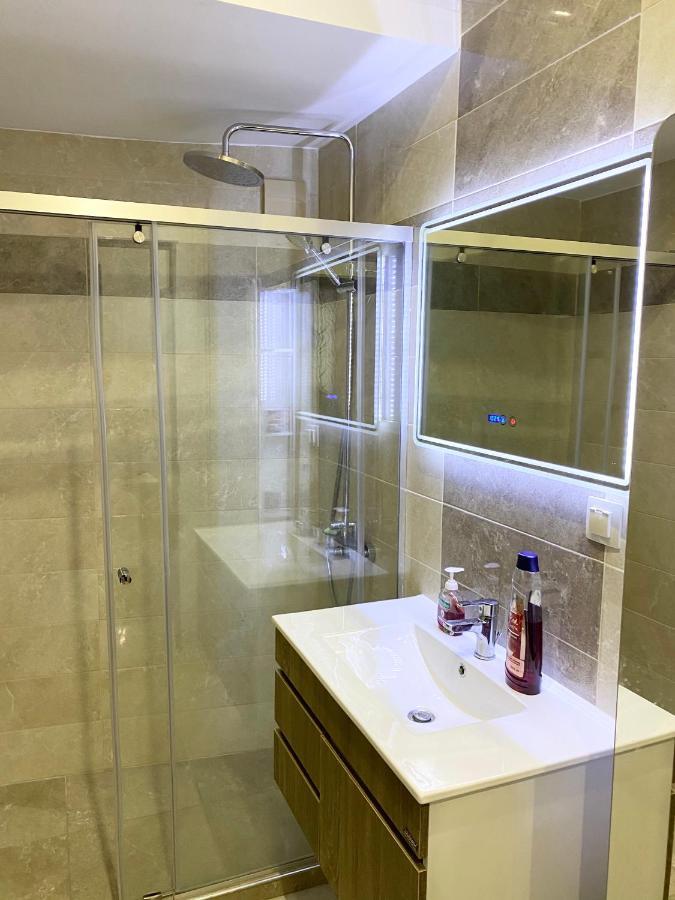 Central Apartment Plovdiv Ngoại thất bức ảnh
